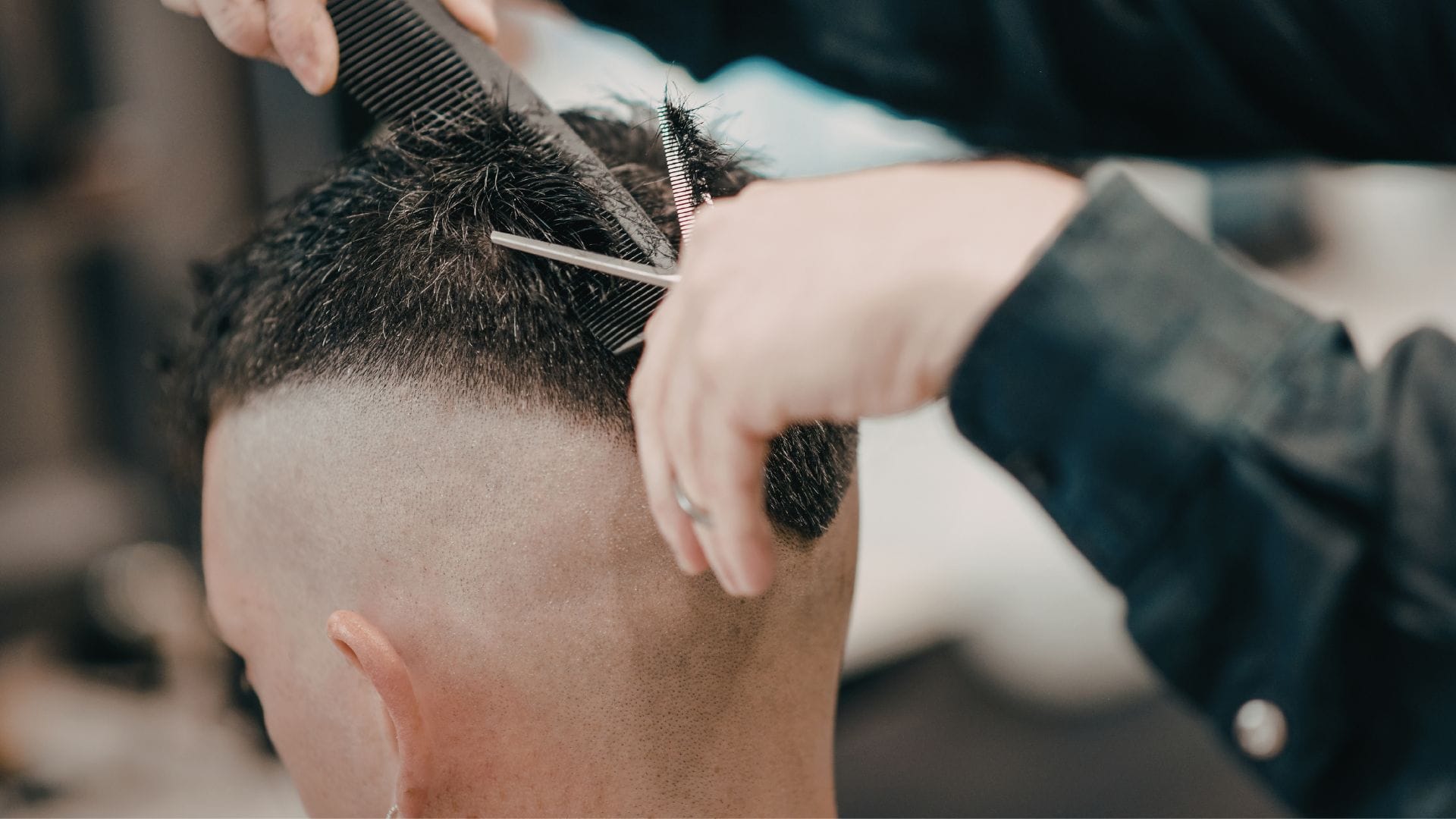 10 Modern Textured Quiffs Paired with Fades