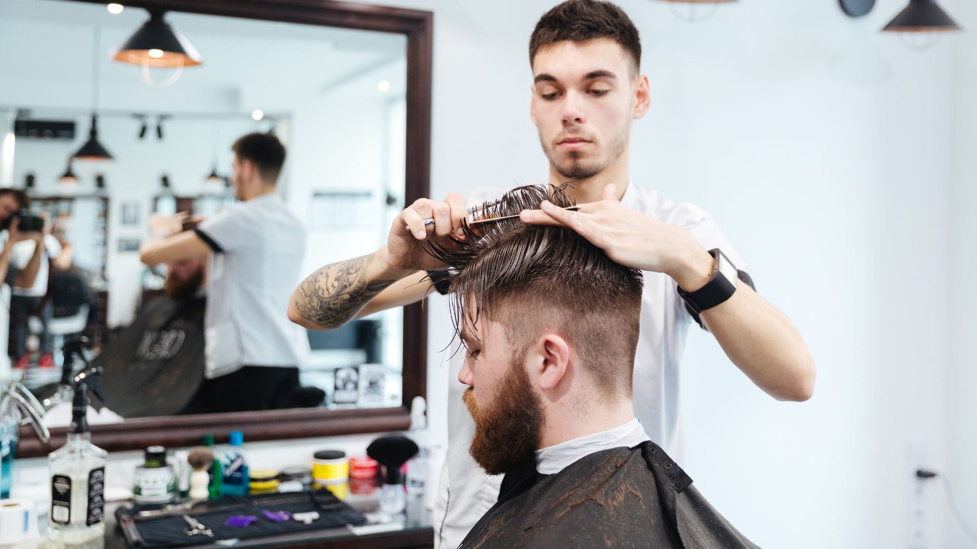 12 Disconnected Undercuts for a Bold Statement