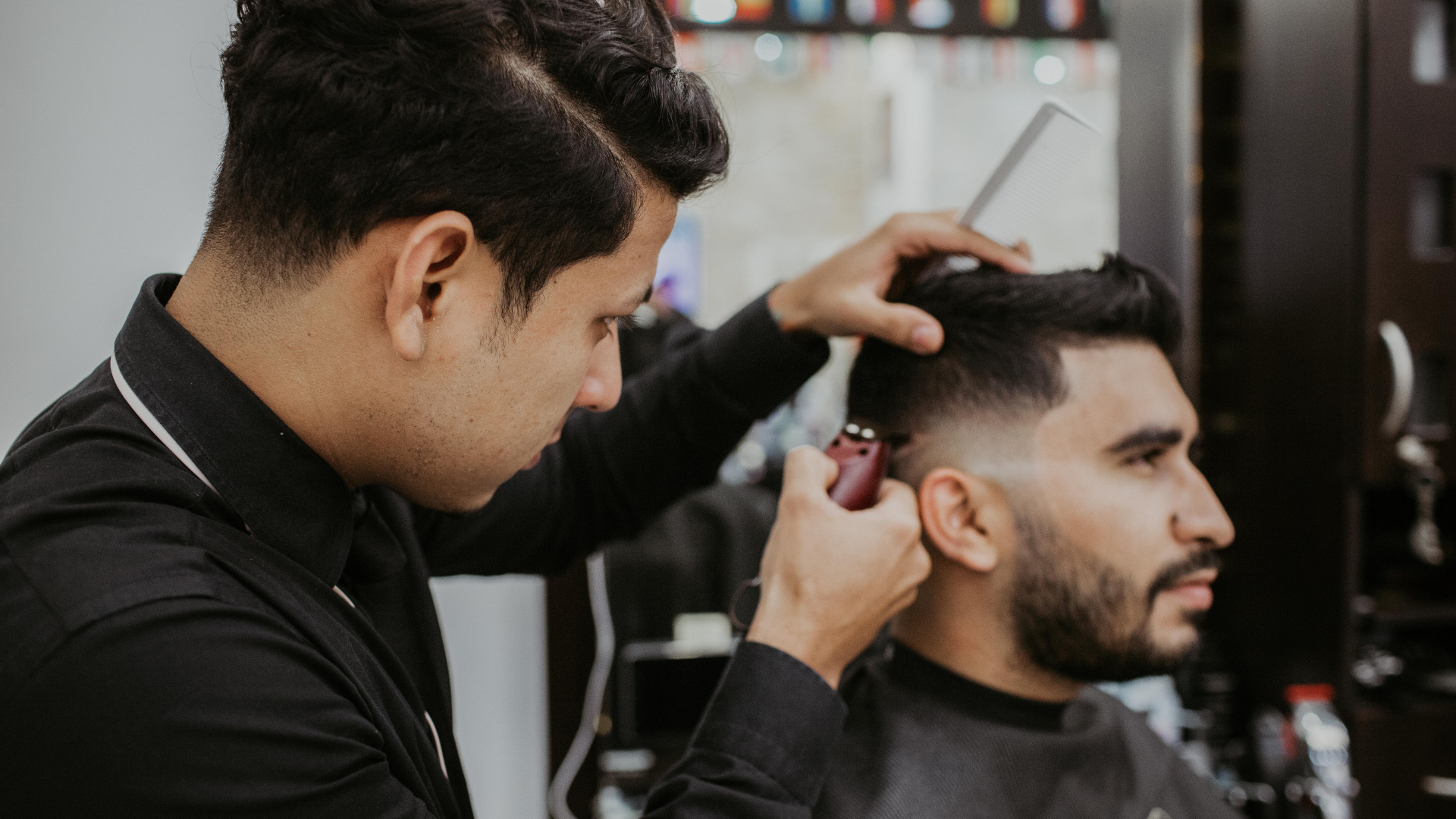 12 Strategies to Build a Loyal Barbershop Client Base