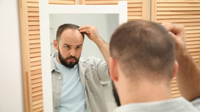 12 Tips for Maintaining a Sharp Hairline