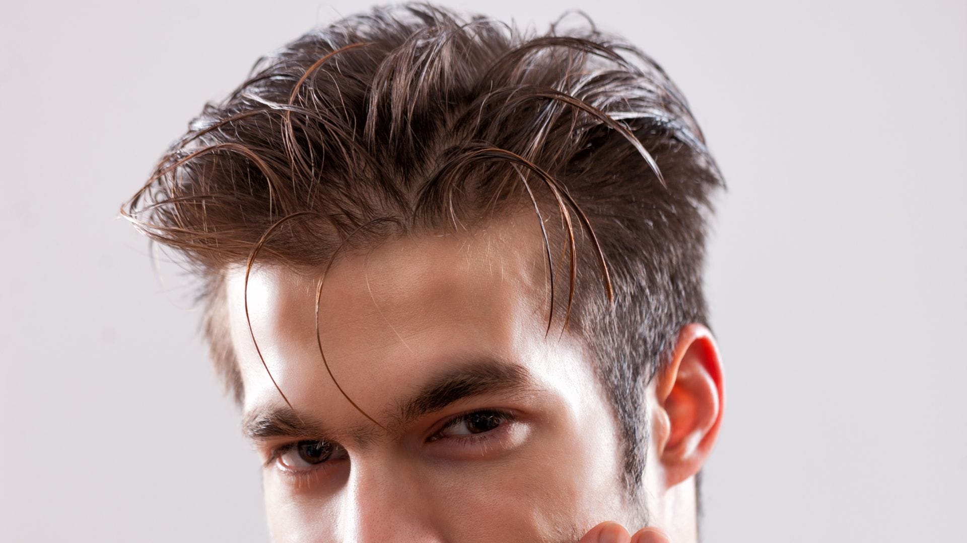 13 Medium-Length Styles That Look Effortlessly Cool