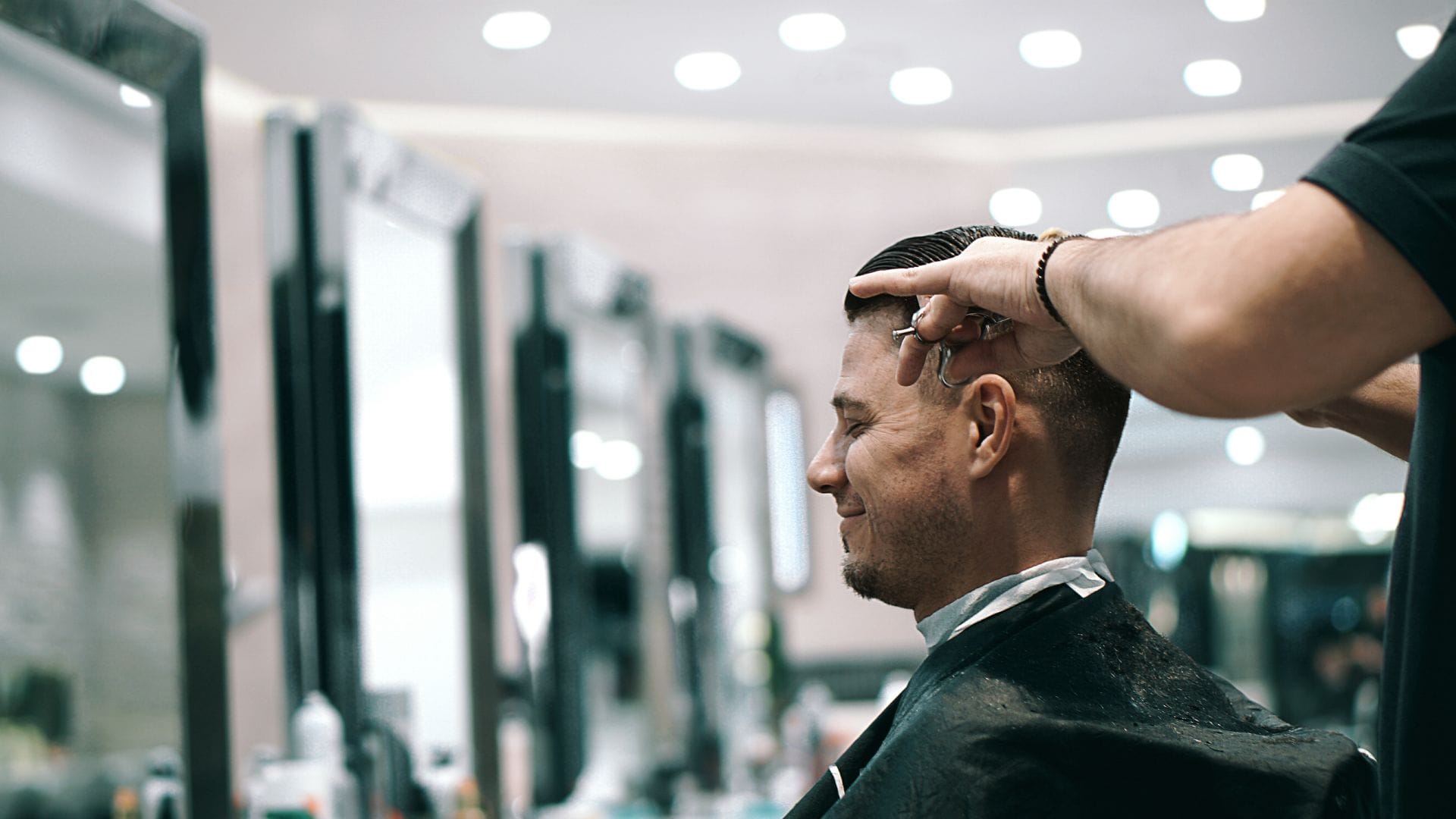 15 Summer Haircuts to Keep You Cool