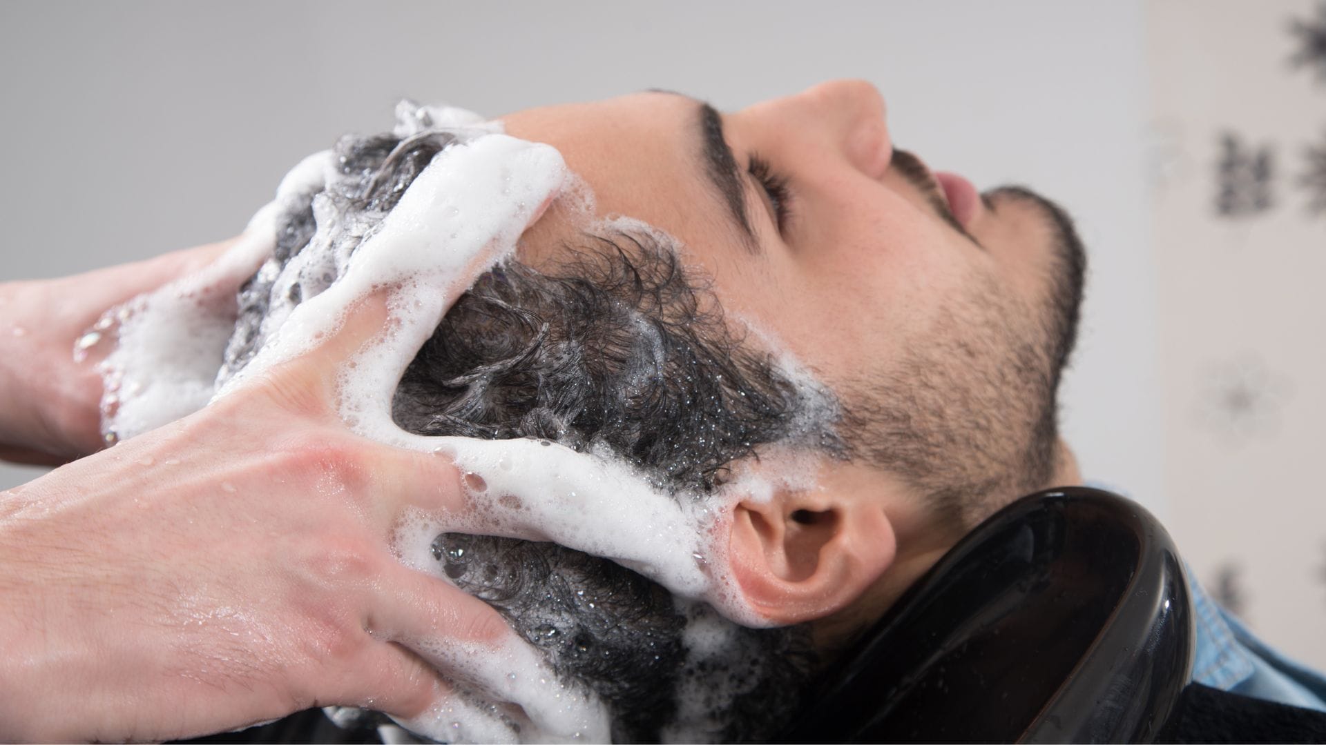 11 Steps to a Perfect Men's Hair Wash