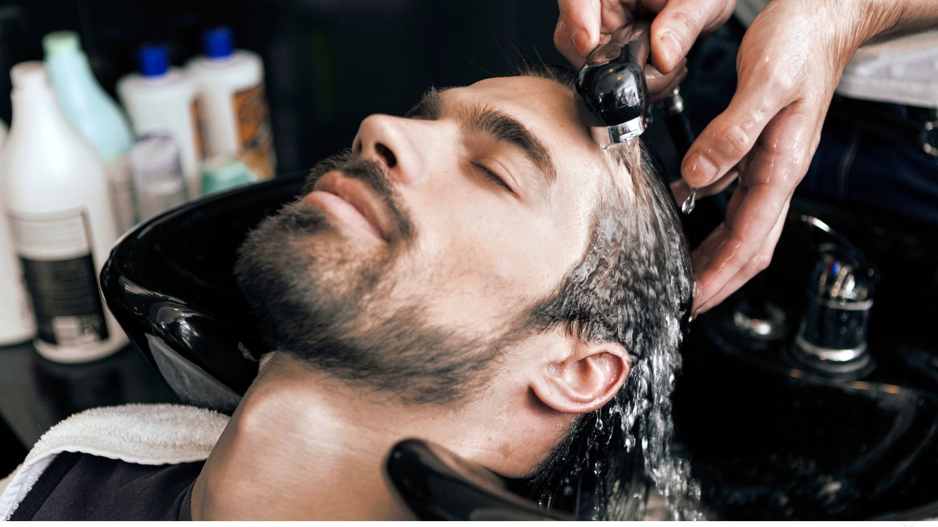 13 Tips for Managing Men’s Grooming on a Budget