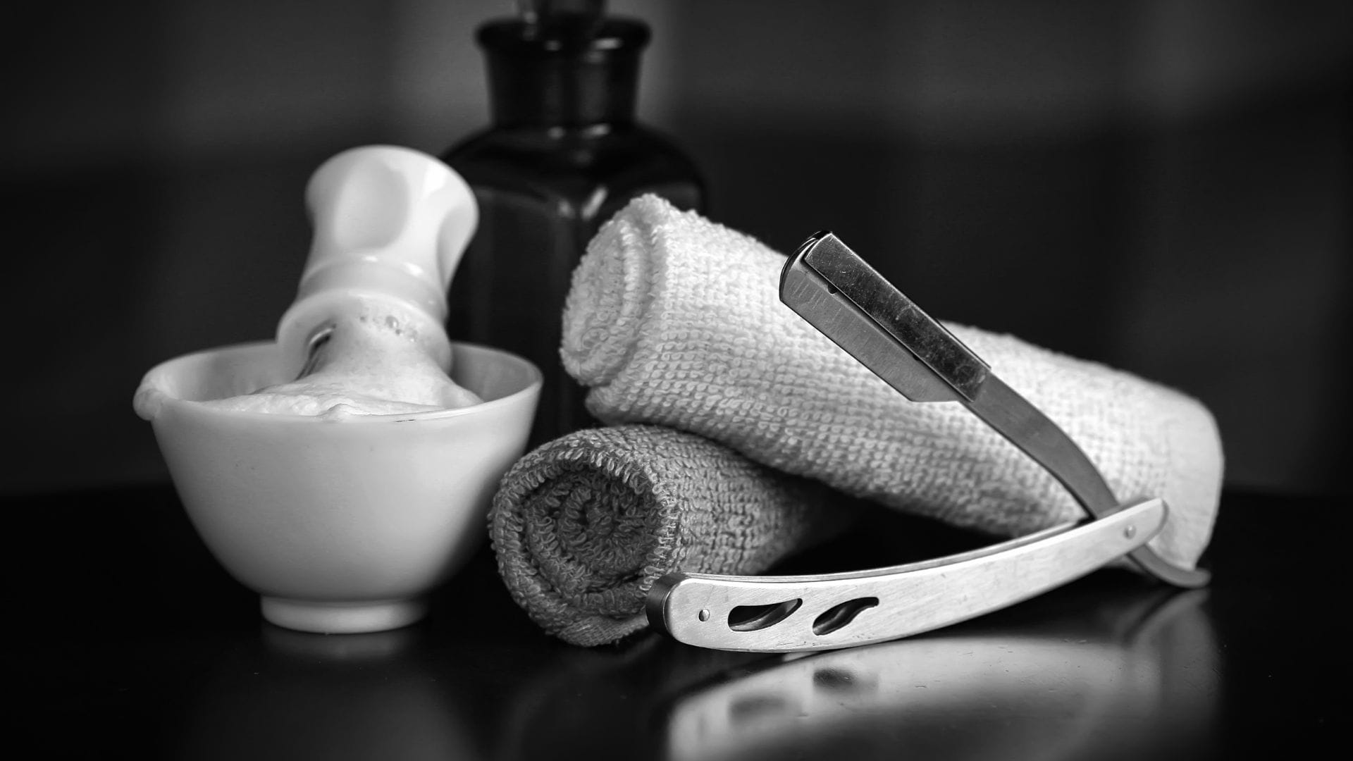 12 Quick Tips for Maintaining Your Razor and Shaving Gear